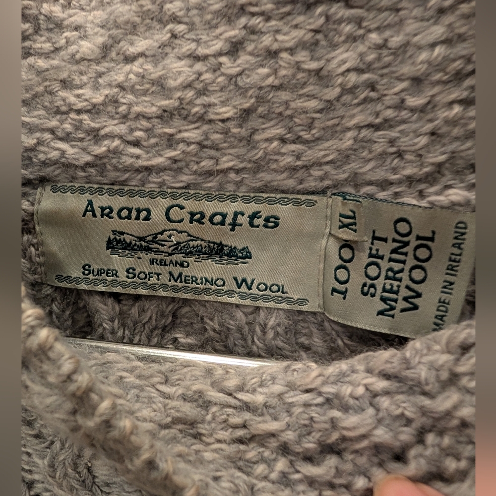 Aran Crafts Pullover ❤️ Sweater - Picture 2 of 14